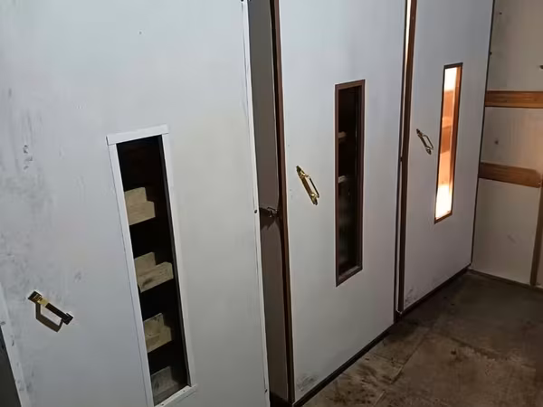 İnkibator cemi birdefe istifade olunub 1056 eded tutur real alcıyla