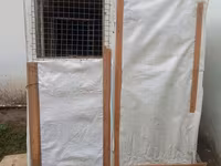 Ev quşları üçün sadə taxta qəfəs/kümes. Xüsusiyyətlər: - Material — photo 4