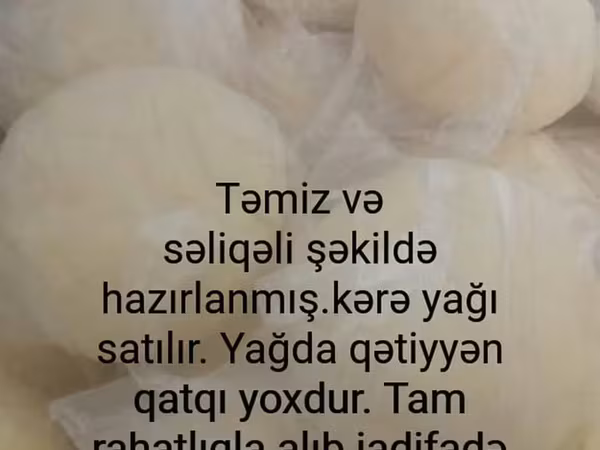 Təmiz və səliqəli şəkildə hazırlanmış kənd məhsulu təbii kərə yağı
