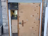 Quşxana/kümes satılır - Material: taxta karkas, ön tərəf kontrplak — 照片 1