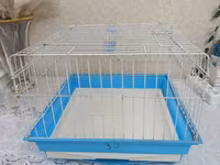Dovşan qəfəsi – ağ metal karkaslı, mavi plastik altlıqlı model - Ölçü — Foto 1