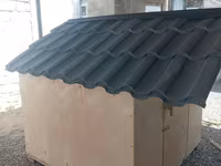 Taxta toyuq kümesi / quşxana - Material: bərk karkas, kontrplaxtan — الصورة 2