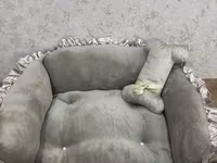 Ev heyvanları üçün yumşaq yataq – kvadrat formalı, yüksək bortlu, boz — Foto 3