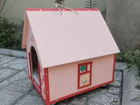 Taxtadan hazırlanmış, döşəkcəli pişik yuvası. Yuva suya davamlı boya — Foto 2