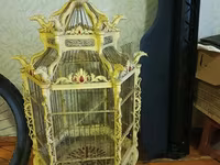 Dekorativ “fantaziya” üslubunda işlənmiş quş qəfəsi - Material: metal — 照片 4
