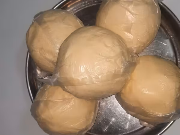 Təmiz nehrə yağı. özüm hazırlayıram. özüm inəklərimin məhsuludu.kq