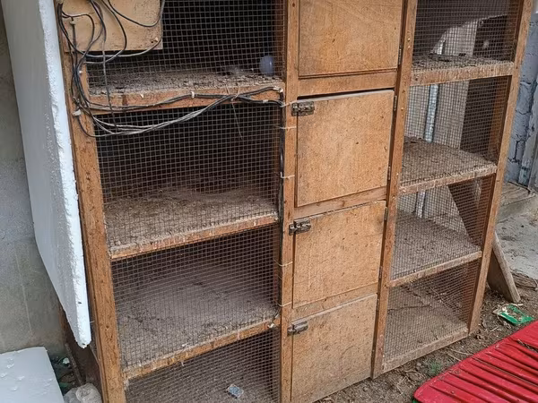 Taxta qəfəs bloku – çoxbölməli - Material: qalın DSP/taxta karkas, ön