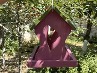 Taxta asılqan quş yemlənməsi - Material: tamamilə taxtadan — Foto 3