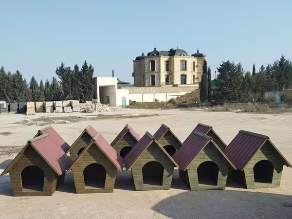It yuvaları. 120 sm likdir.böyük ölçülü itlərədə uyugundur. hazır 8