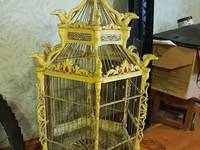 Dekorativ “fantaziya” üslubunda işlənmiş quş qəfəsi - Material: metal — 照片 2